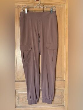 Athleta Chelsea Utility Jogger, Size 6T, Mineral Brown